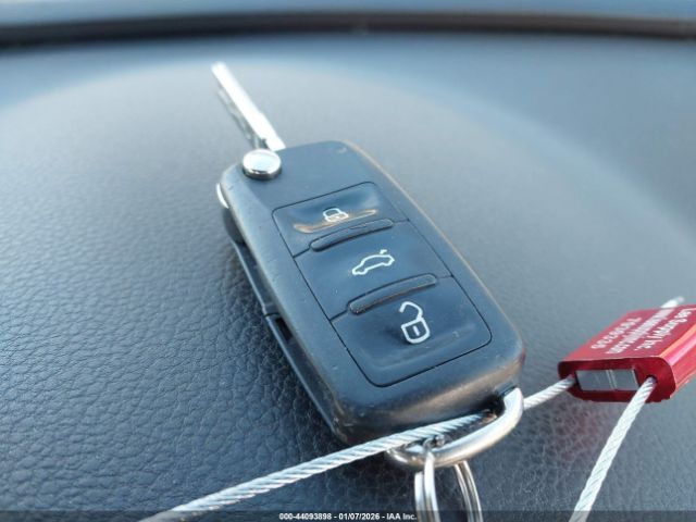 2015 VOLKSWAGEN PASSAT 1VWAT7A30FC122990 Photo 10