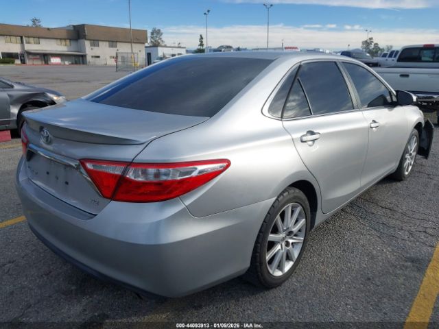2015 TOYOTA CAMRY 4T1BF1FK8FU996313 Photo 3