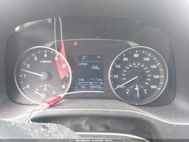 5NPD74LF2HH151053 Hyundai ELANTRA SE