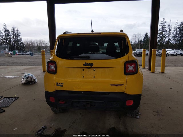 ZACCJBCBXHPE71145 Jeep Renegade Trailhawk 4x4
