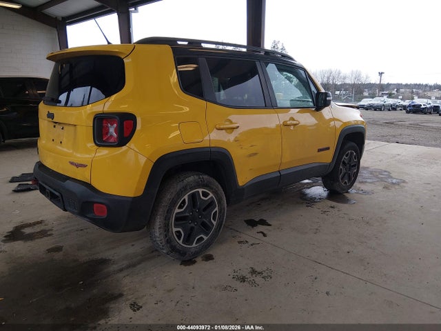 ZACCJBCBXHPE71145 Jeep Renegade Trailhawk 4x4
