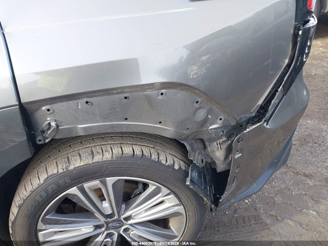 Subaru Solterra Limited 2023 JTMABABA2PA022936 Image 6