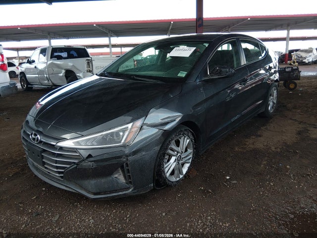 Hyundai Elantra Value Edition 2020 5NPD84LF9LH599439 Image 2