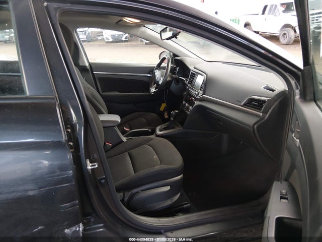Hyundai Elantra Value Edition 2020 5NPD84LF9LH599439 Image 5
