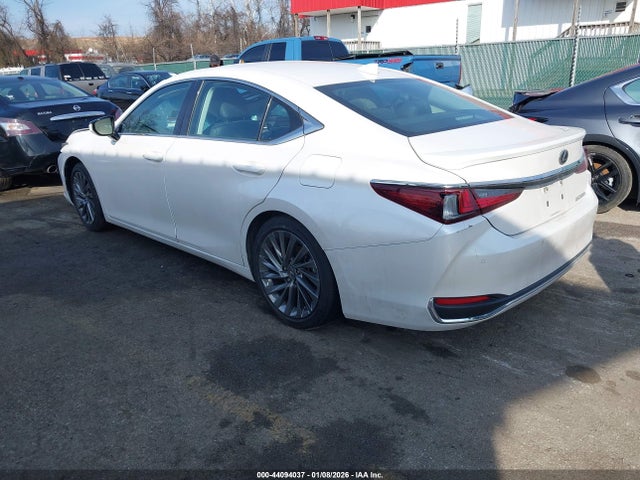 Продаж на аукціоні авто 2024 Lexus Es 300h Luxury, vin: 58AEA1C14RU047801, номер лоту: 44094037
