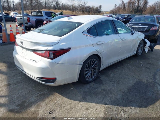 Продаж на аукціоні авто 2024 Lexus Es 300h Luxury, vin: 58AEA1C14RU047801, номер лоту: 44094037