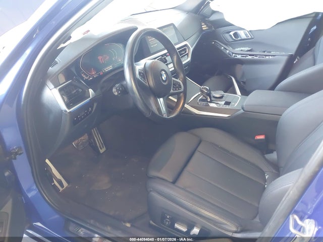 2021 BMW 330I 3MW5R1J04M8C12392 Photo 4