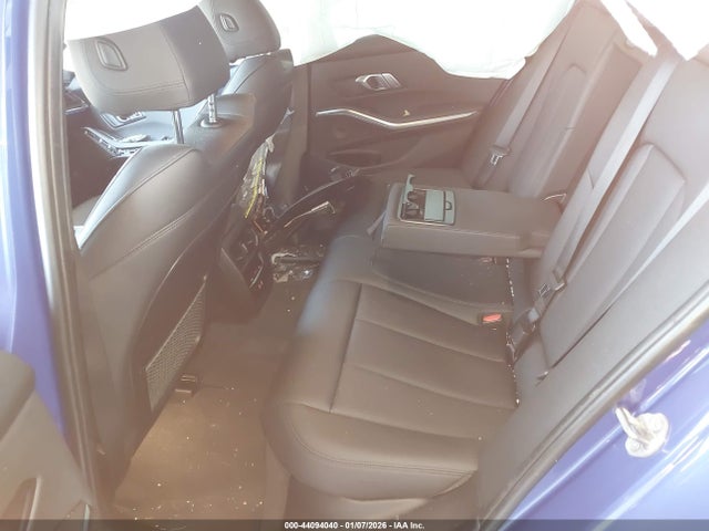 2021 BMW 330I 3MW5R1J04M8C12392 Photo 7