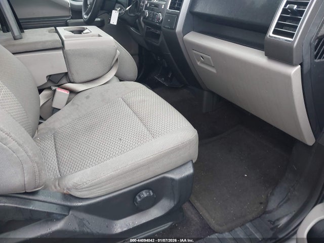 Продаж на аукціоні авто 2017 Ford F-150 Xlt, vin: 1FTEW1CG9HFA47927, номер лоту: 44094042