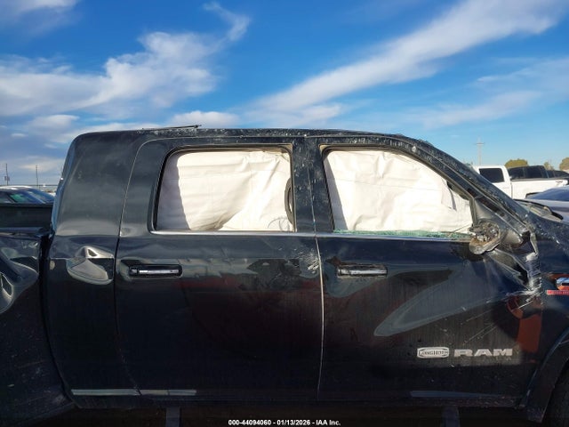 44094060 :رقم المزاد ، 3C63RRNL4MG701045 vin ، 2021 Ram 3500 Limited Longhorn  4x4 6'4 Box مزاد بيع
