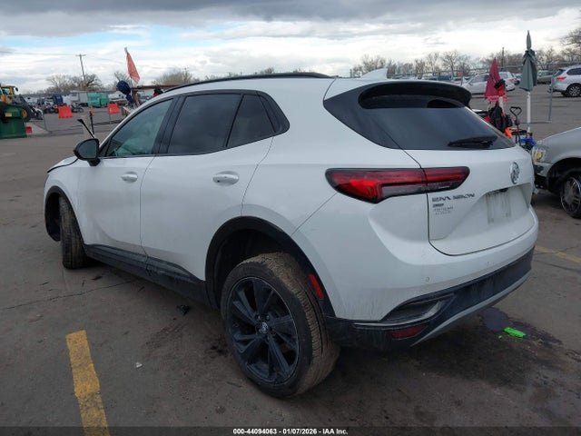 2023 BUICK ENVISION LRBFZMR47PD192337 Photo 2