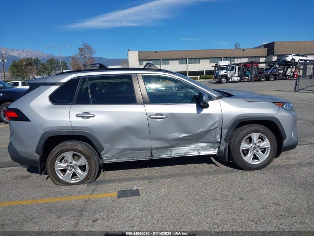 Toyota Rav4 Xle 2020 2T3W1RFV4LW060734 Image 13