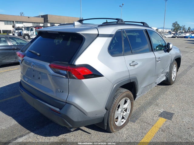 Toyota Rav4 Xle 2020 2T3W1RFV4LW060734 Image 4
