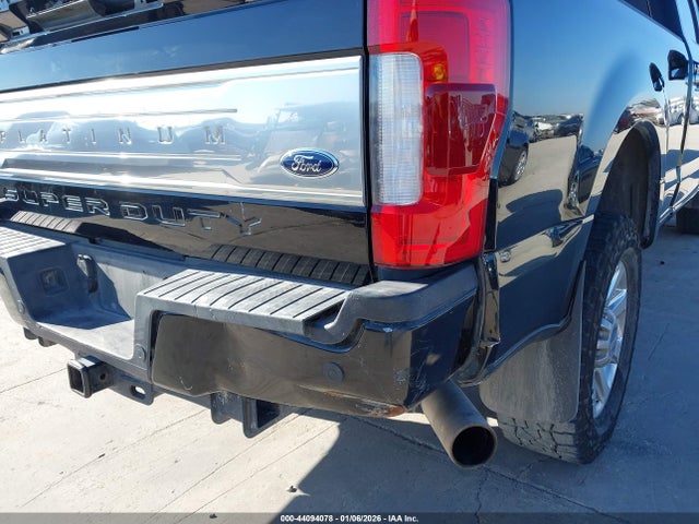 Ford F-250 Platinum 2019 1FT7W2B66KED07057 Image 18