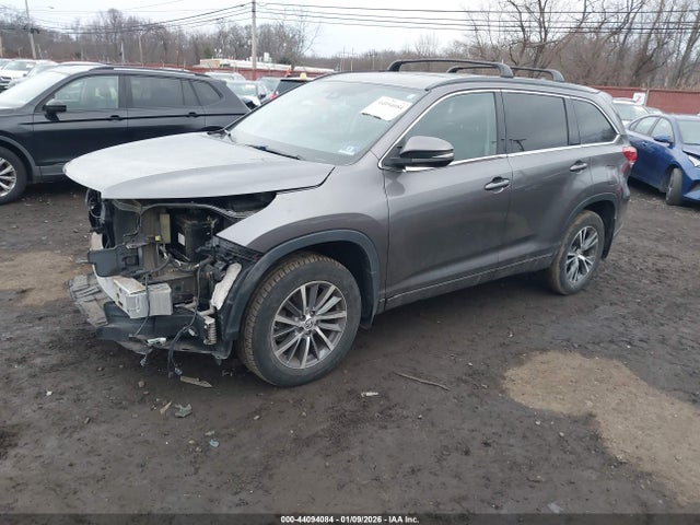 2017 TOYOTA HIGHLANDER 5TDJZRFH5HS446066 Photo 1
