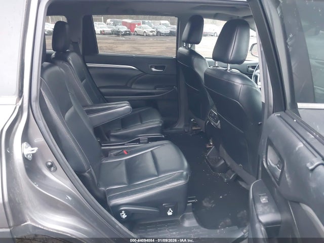 2017 TOYOTA HIGHLANDER 5TDJZRFH5HS446066 Photo 7
