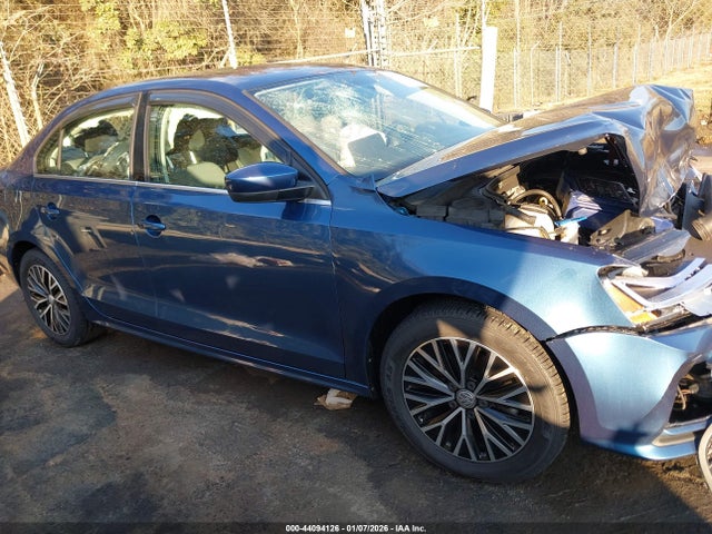 2017 Volkswagen Jetta 1.4t S მანქანა იყიდება აუქციონზე, vin: 3VW2B7AJ4HM326571, აუქციონის ნომერი: 44094126