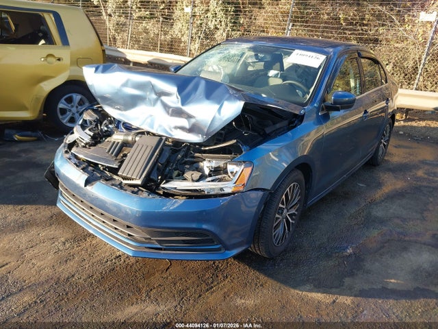 2017 Volkswagen Jetta 1.4t S მანქანა იყიდება აუქციონზე, vin: 3VW2B7AJ4HM326571, აუქციონის ნომერი: 44094126