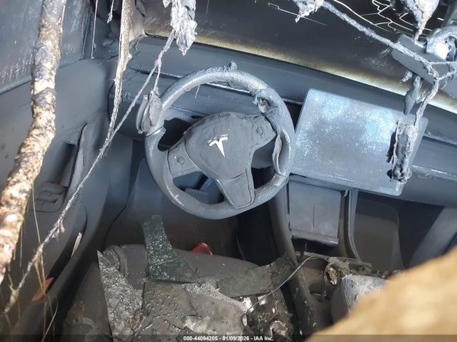 2020 TESLA MODEL Y 5YJYGDEEXLF008624 Photo 6