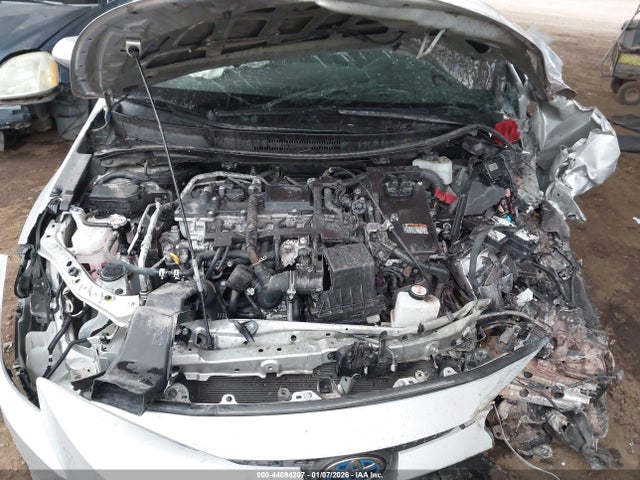 Toyota Corolla Hybrid Le 2022 JTDEAMDE3NJ051154 Image 10