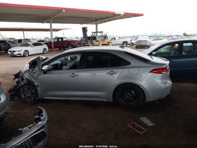 Toyota Corolla Hybrid Le 2022 JTDEAMDE3NJ051154 Image 14