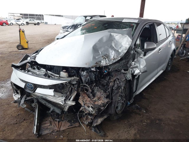 Toyota Corolla Hybrid Le 2022 JTDEAMDE3NJ051154 Image 2