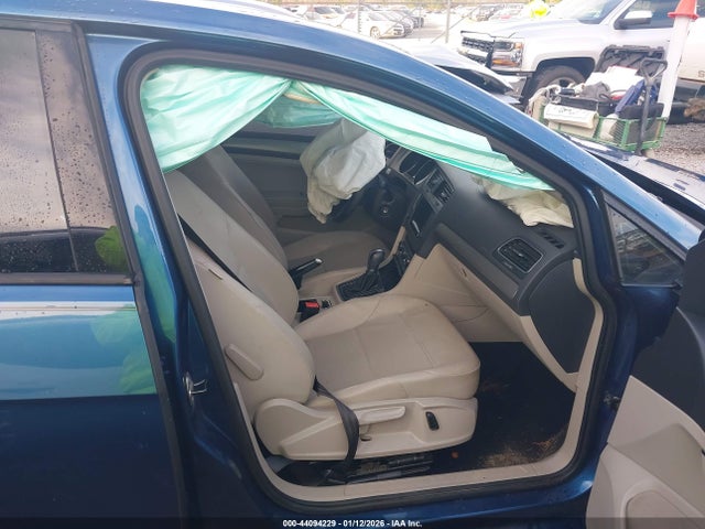 Продажа на аукционе авто 2015 Volkswagen Golf Tdi S 4-door, vin: 3VW2A7AU0FM071623, номер лота: 44094229