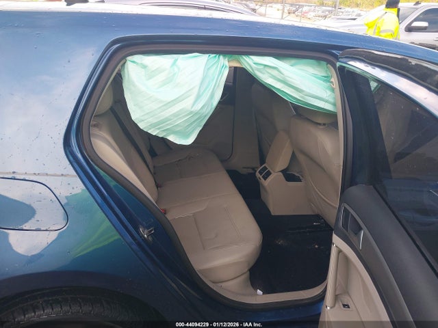 Продажа на аукционе авто 2015 Volkswagen Golf Tdi S 4-door, vin: 3VW2A7AU0FM071623, номер лота: 44094229