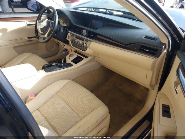 Aukcja sprzedaży 2014 Lexus Es 350, vin: JTHBK1GG2E2095537, numer aukcji: 44094233