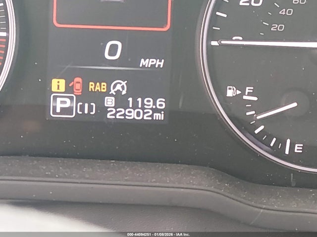 4S4GUHM6XR3709560 Subaru Crosstrek Limited