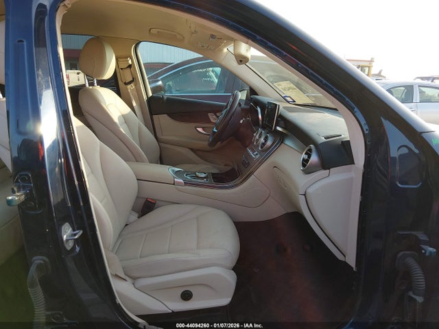 2019 MERCEDES-BENZ GLC 300 WDC0G4JB7K1004878 Photo 4