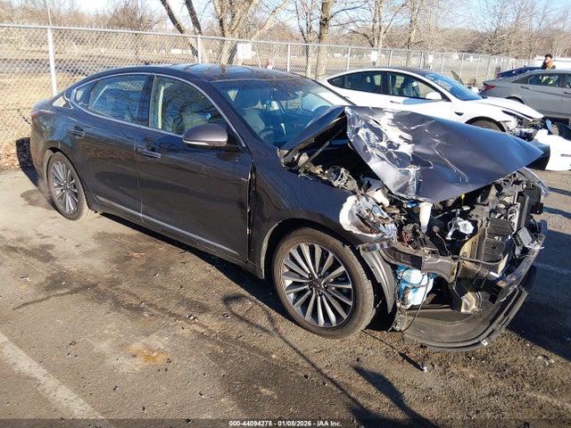 2017 KIA CADENZA KNALC4J18H5062079