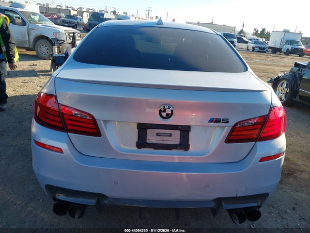 44094290 :رقم المزاد ، WBSFV9C59DD096192 vin ، 2013 Bmw M5 مزاد بيع