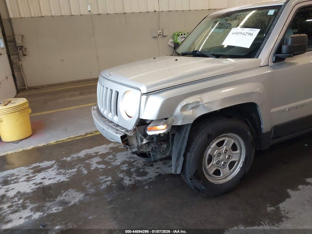 2012 JEEP PATRIOT 1C4NJPBA8CD632016 Photo 5