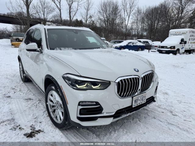 2019 BMW X5 5UXCR6C53KLK82857