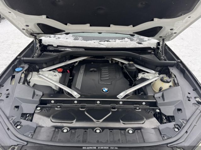 2019 BMW X5 5UXCR6C53KLK82857 Photo 9