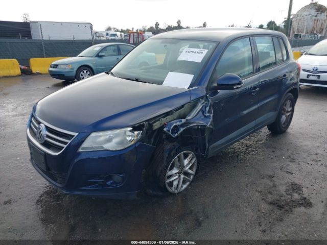 2011 VOLKSWAGEN TIGUAN WVGAV7AX6BW528115 Photo 5