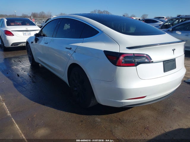 2020 TESLA MODEL 3 5YJ3E1EA3LF504389 Photo 2