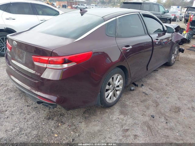 2018 KIA OPTIMA 5XXGT4L39JG254907 Photo 3