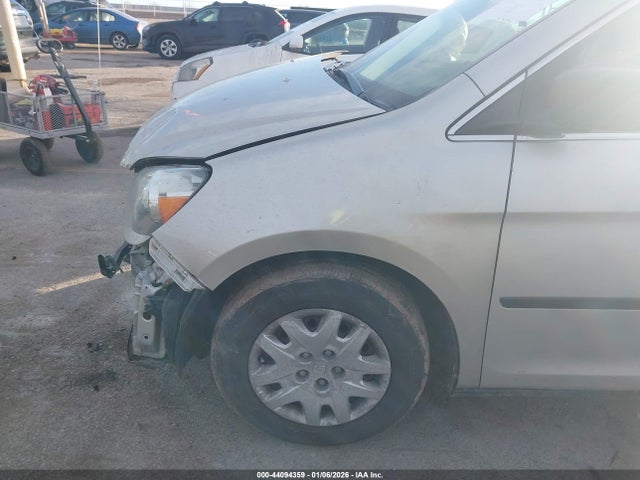 2005 HONDA ODYSSEY 5FNRL38205B107984 Photo 5