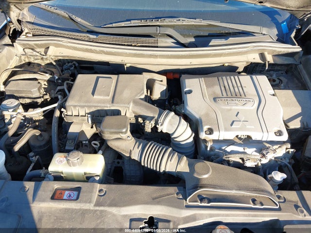 2018 MITSUBISHI OUTLANDER PHEV JA4J24A54JZ055591 Photo 9