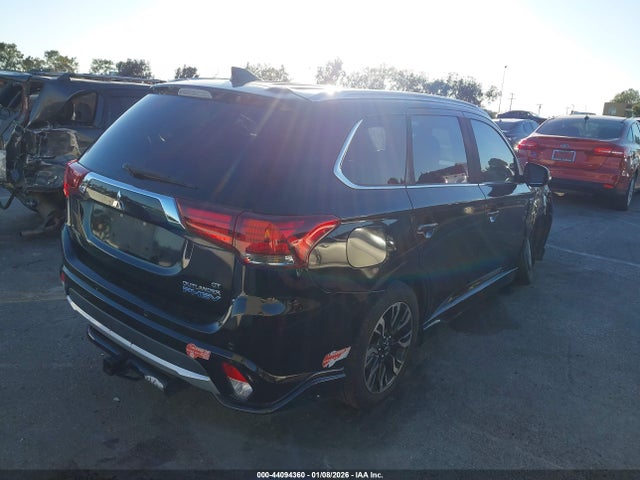 2018 MITSUBISHI OUTLANDER PHEV JA4J24A54JZ055591 Photo 3