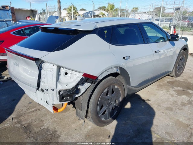 5XYC34JA8SG011893 KIA Ev6 Light Long Range
