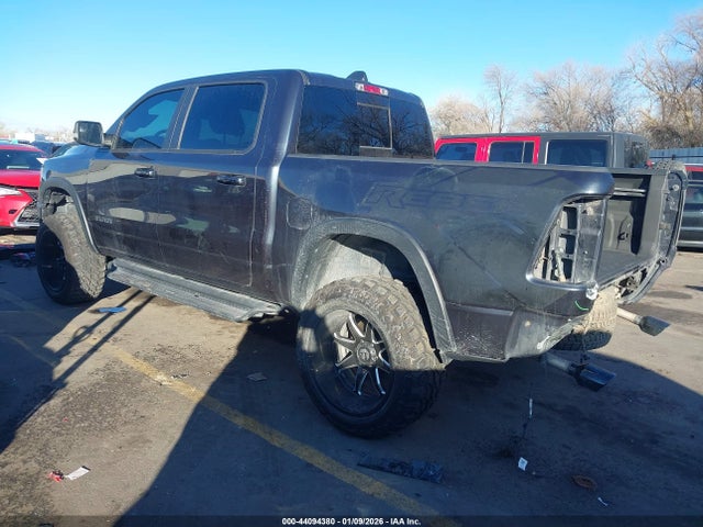 2020 RAM 1500 1C6SRFLM9LN284260 Photo 2