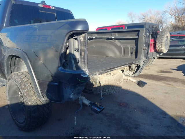 2020 RAM 1500 1C6SRFLM9LN284260 Photo 5