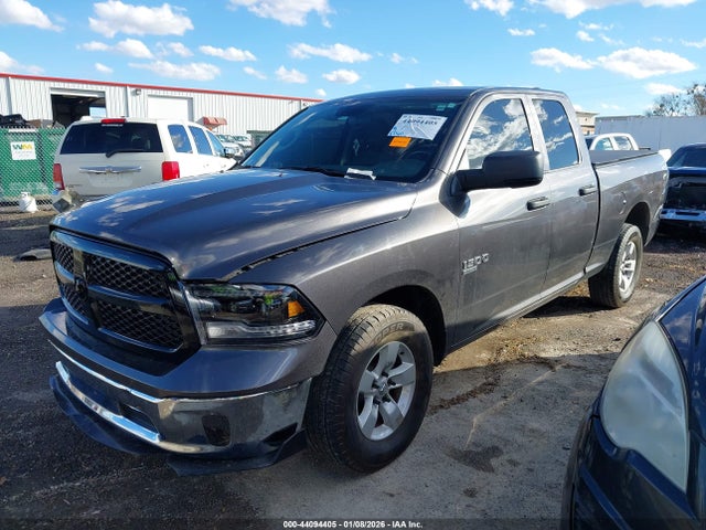 44094405 :رقم المزاد ، 1C6RR6FG0KS590560 vin ، 2019 Ram 1500 Classic Tradesman  4x2 6'4 Box مزاد بيع