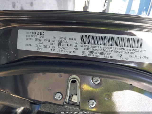 44094405 :رقم المزاد ، 1C6RR6FG0KS590560 vin ، 2019 Ram 1500 Classic Tradesman  4x2 6'4 Box مزاد بيع