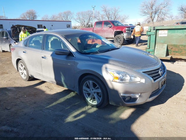 Nissan Altima 2.5 Sv 2015 1N4AL3AP6FC100366 main image