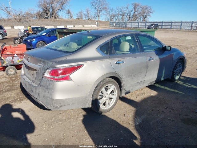 Nissan Altima 2.5 Sv 2015 1N4AL3AP6FC100366 Image 4