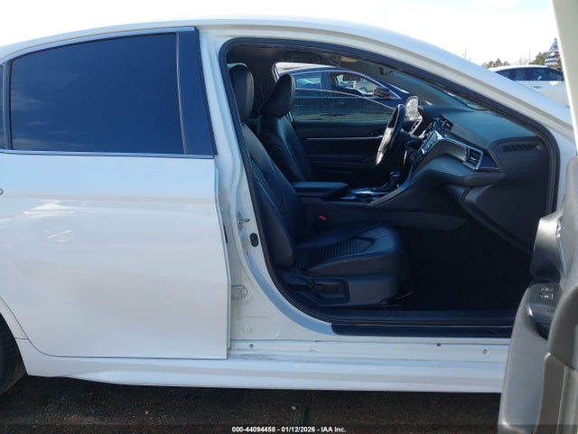 2019 TOYOTA CAMRY 4T1B11HK9KU741305 Photo 4